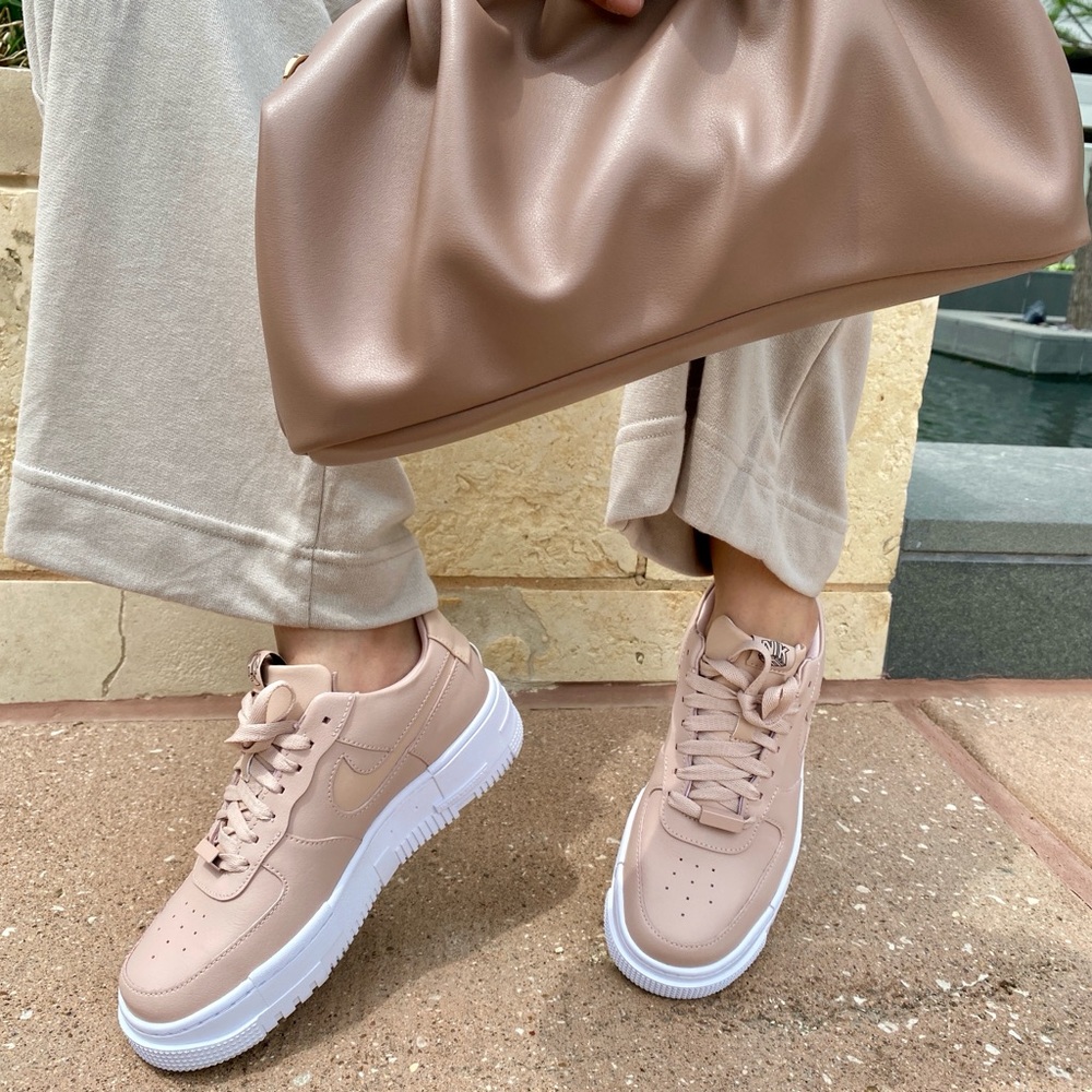 Nike Air Force pixel 1 Beige Sneakers